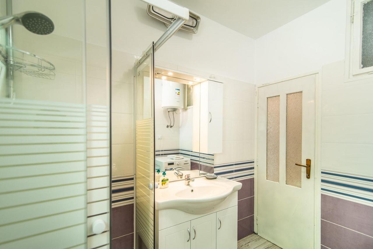 Holiday House Vlahovich Βίλα Tinjan Εξωτερικό φωτογραφία